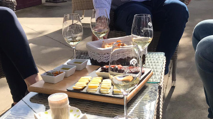 ManzWine and Tapas